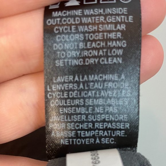 RW&CO Top- Size Small - Picture 6 of 6